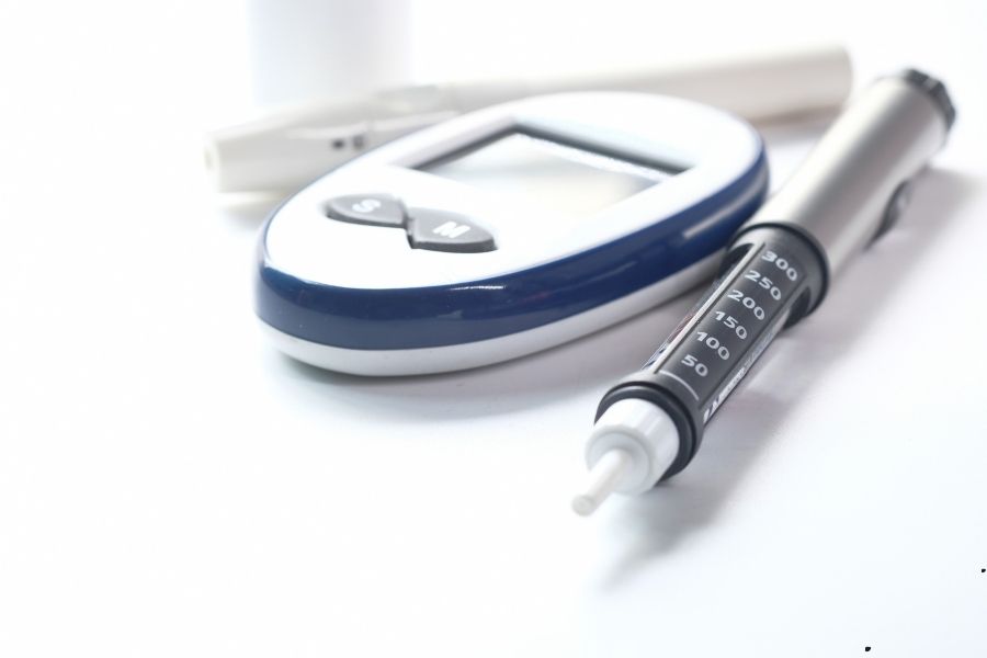 Polikistik Over Sendromu ve Insulin Direnci Iliskisi kopyasi